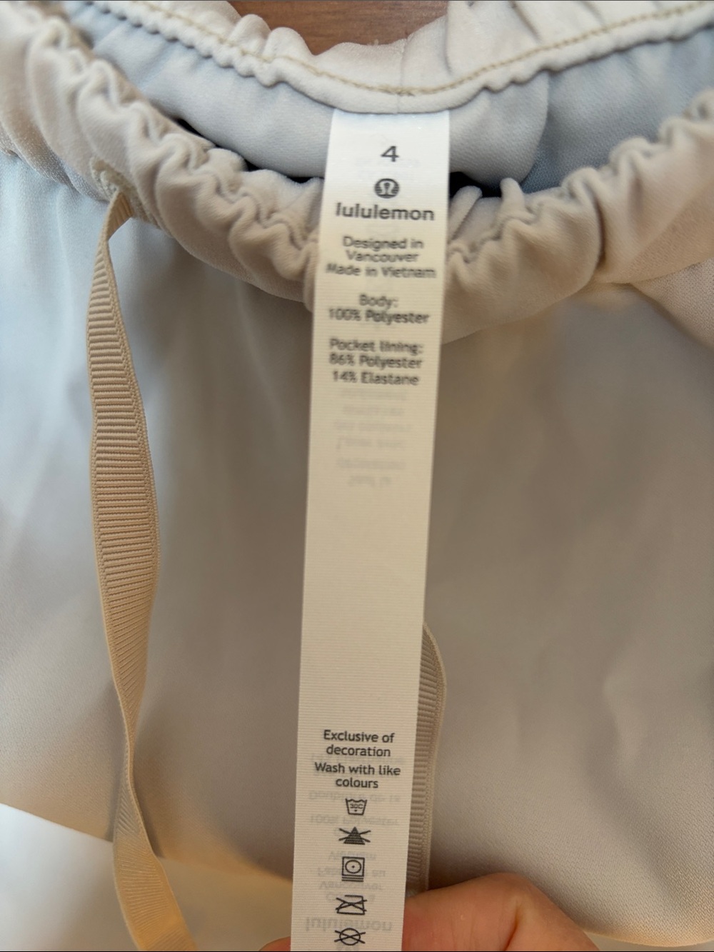 Lululemon beig or milky white Drawstring Waist Shorts